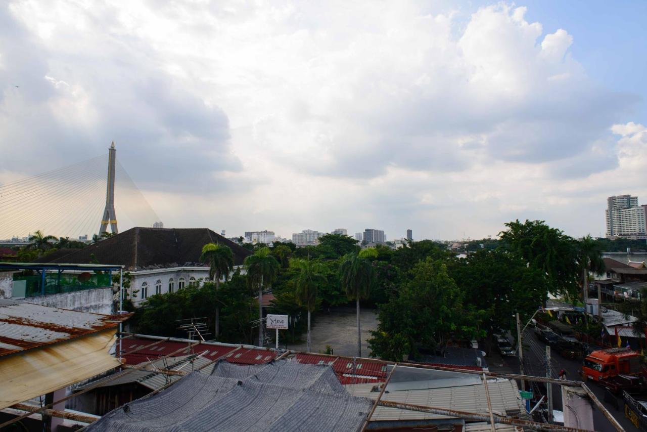 87 Oldtown at River Pier Bangkok Eksteriør billede